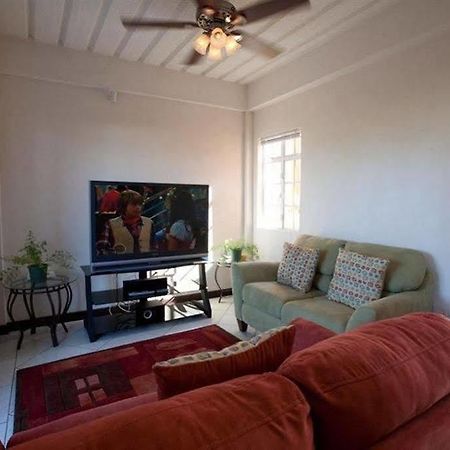 Augusta'S Apartments Rodney Bay Экстерьер фото