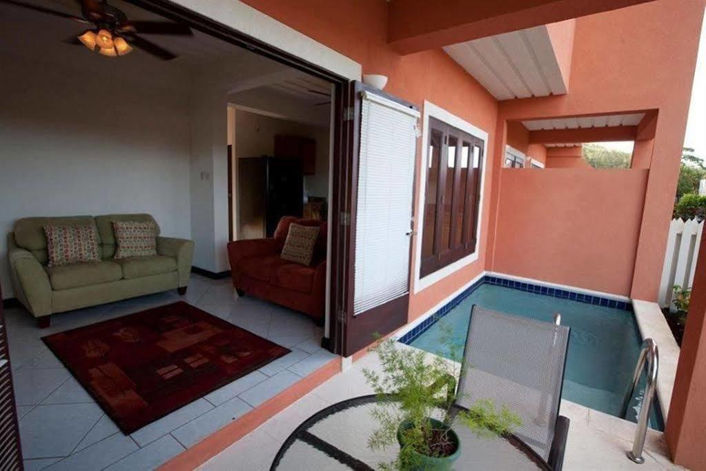 Augusta'S Apartments Rodney Bay Экстерьер фото